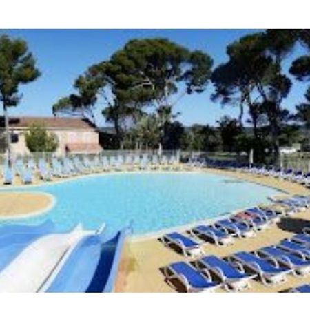 La Maison Bleue Calvisson Εξωτερικό φωτογραφία